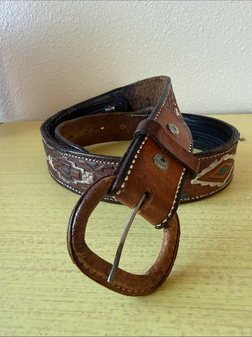 Vintage Men's Mexican Tooled Leather Belt with Hidden Zipper
